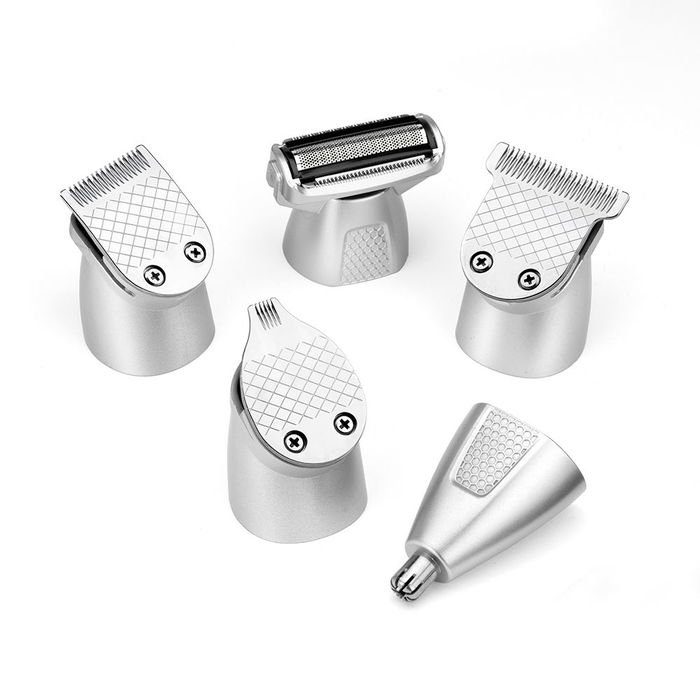 Babyliss Tondeuse Multifonction 11 en 1 MT812E Lithium, Rechargeable, 5 Têtes Interchangeables, Lames Inox, 6 Sabots, Étanche