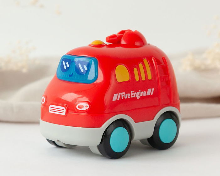 KioKids - Camion de pompiers jouet avec lumière et son - 23 mélodies - Développe la motricité - Jouet à tirer - Pour bébé +12 mois - Rouge KioKids - Camion de pompiers jouet avec lumière et son - 23 mélodies - Développe la motricité - Jouet à tirer - Pour bébé +12 mois - Rouge