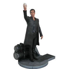 Diamond Select Toys Figura Diamond Collection La Tour Sombre - The Man in Black (Walter)