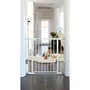 Dreambaby Barrière de sécurité Advance Auto-Close à base basse pour ouvertures 75-81 cm, 76 cm de haut - Finition blanche - Installation facile sans perçage