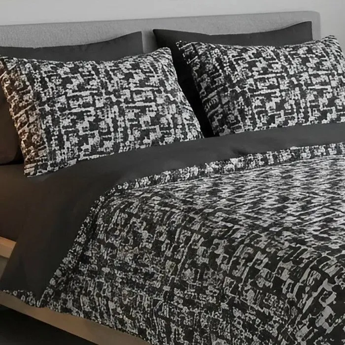 Parure de lit 1 housse de couette 140 x 200 cm + 1 taie d'oreiller 60 x 60 cm - 100% coton renforcé - Anthracite Parure de lit 1 housse de couette 140 x 200 cm + 1 taie d'oreiller 60 x 60 cm - 100% coton renforcé - Anthracite