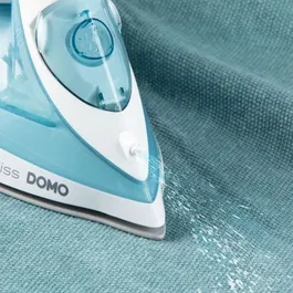 DOMO DO7060S CeraGliss - Fer à repasser vapeur 2400 W, débit vapeur 40 g/min, réservoir 320 ml, semelle céramique, fonction autonettoyage, bleu et blanc