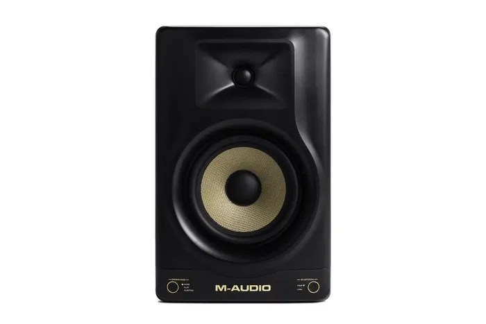 M-Audio Forty Sixty Moniteur de Studio Biamplifié 6,5" 100W avec Bluetooth (Unité) M-Audio Forty Sixty Moniteur de Studio Biamplifié 6,5" 100W avec Bluetooth (Unité)
