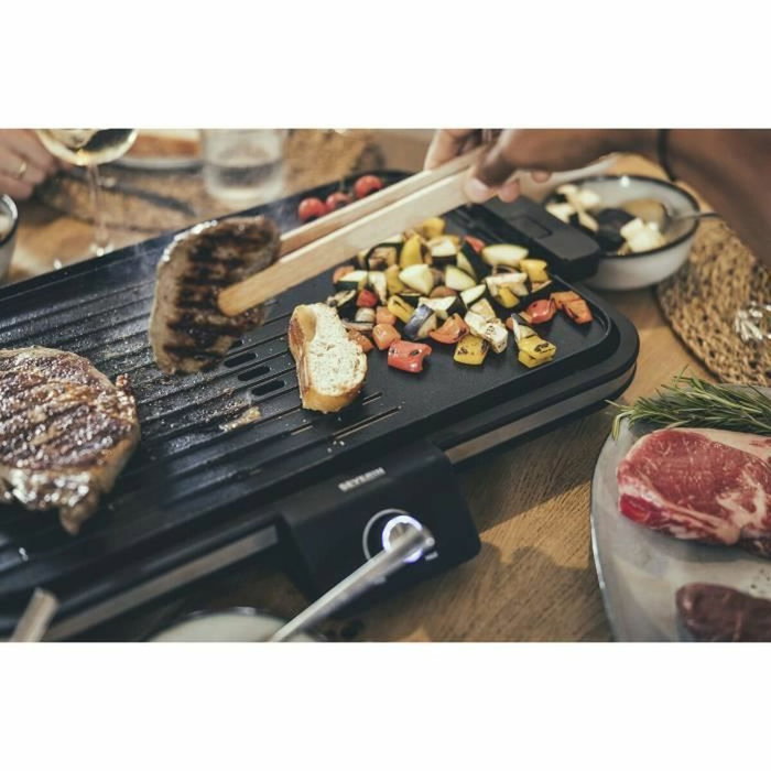 Severin Plancha Gril PG8564 - Surface 50x30 cm - 2300W - Noir / Inox brossé