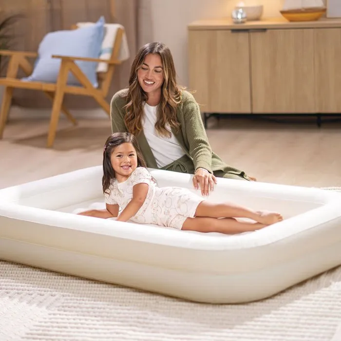 Intex Matelas de voyage enfant étoilé Beige, 1,68 x 1,07 x 0,25 m Intex Matelas de voyage enfant étoilé Beige, 1,68 x 1,07 x 0,25 m