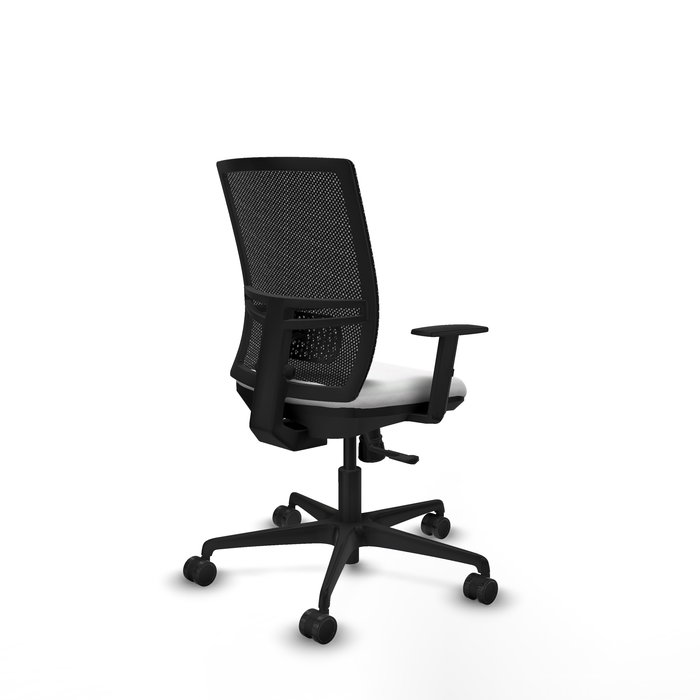 Chaise Yunquera Synchro 4 positions tissu Blanc Maille Noir Base en nylon noir Accoudoir 1D Sans appui-tête Roulettes 65mm nylon