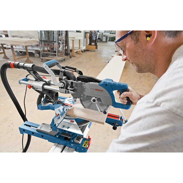 Bosch Professional GCM 8 SJL - Scie à onglets radiale 216 mm 1600 W