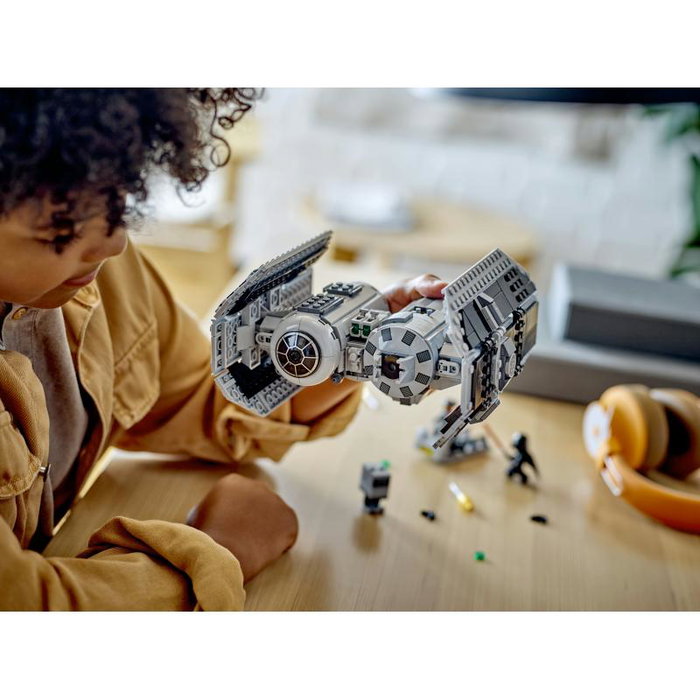 Lego Star Wars TIE Bomber (75347) Jeu de Construction dès 9 Ans - 625 Pièces Lego Star Wars TIE Bomber (75347) Jeu de Construction dès 9 Ans - 625 Pièces