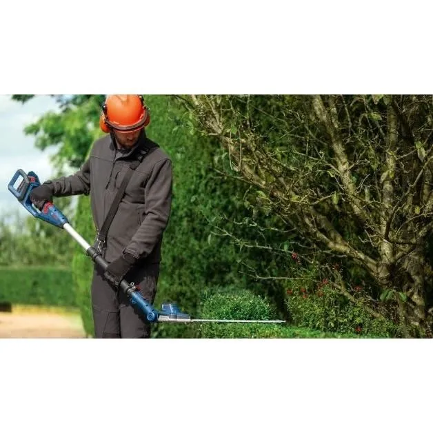 Bosch Professional Taille-haies sans fil GHE 18V-50 TP 18V (longueur de lame 50 cm) - sans batterie ni chargeur