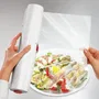 Leifheit - Dérouleur coupe-film Perfect Cut 23051, pour film alimentaire et papier aluminium jusqu'à 33 cm, coupe nette et précise, facile à utiliser, blanc