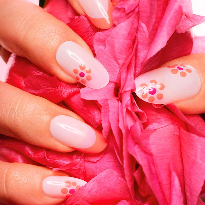 Max Factor PRYANKA Vernis à Ongles #410 Souci Gras 12 ml