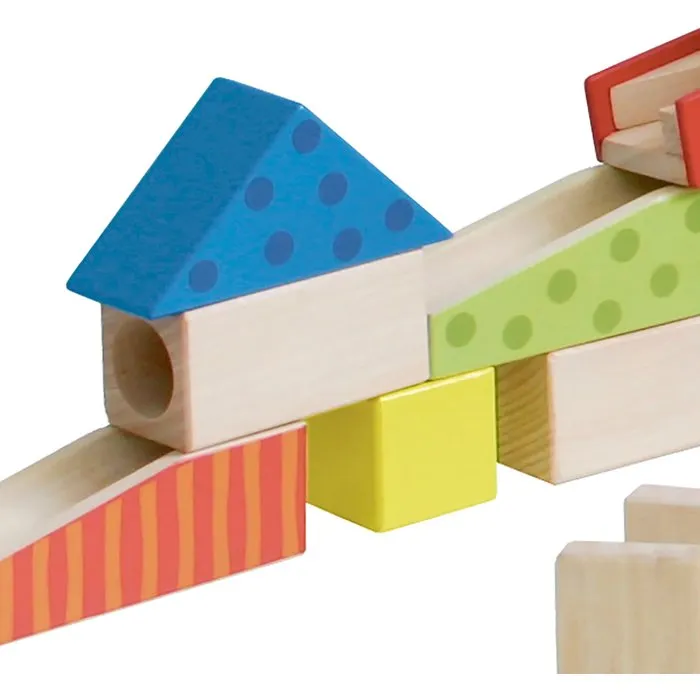 ROBA Circuit à Billes en Bois - 80 Briques, 20 Billes Verre - Effets Sonores - Développe Motricité et Créativité - Couleurs Naturel, Rouge, Bleu, Vert