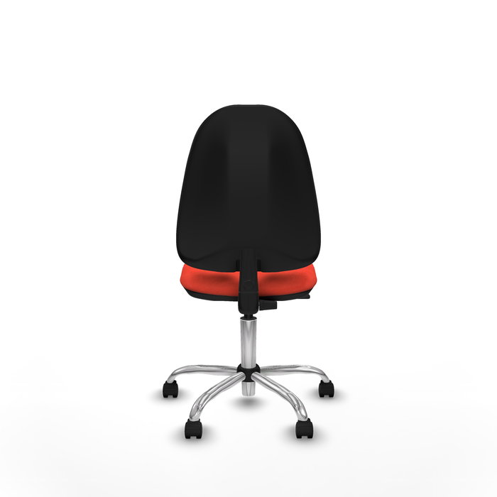 Chaise de bureau Algarra avec mécanisme de contact permanent de base, rembourrée de tissu orange foncé. Équipée d'une base chromée, sans accoudoirs et de roulettes en nylon de 50 mm. Chaise de bureau Algarra avec mécanisme de contact permanent de base, rembourrée de tissu orange foncé. Équipée d'une base chromée, sans accoudoirs et de roulettes en nylon de 50 mm.