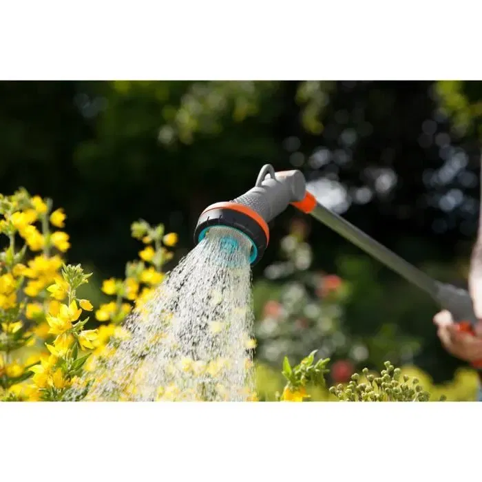 Gardena Fusil-arrosoir Comfort - Jet pluie et concentré, résistant au gel, compatible système GARDENA System® - Garantie 5 ans