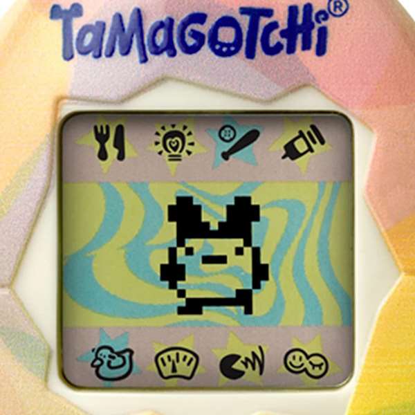 Bandai Tamagotchi Original - Modèles Surtidos - Jouet Électronique Portable avec Sons et Lumières - 5,5 x 4,5 x 2,5 cm