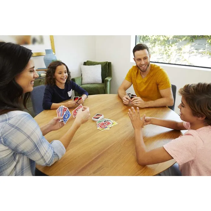 Mattel BGY49 - Uno Classique Jeu de Cartes Familial avec Cartes Joker Personnalisables - Version Française - À partir de 7 ans Mattel BGY49 - Uno Classique Jeu de Cartes Familial avec Cartes Joker Personnalisables - Version Française - À partir de 7 ans