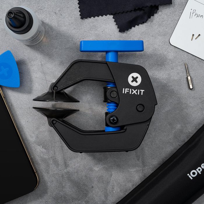 iFixit Anti-Clamp - Pince à ventouse pour réparation mains-libres, outil de précision pour écrans smartphone, tablette et PC, ouverture sans fissure, force ajustable à l'infini iFixit Anti-Clamp - Pince à ventouse pour réparation mains-libres, outil de précision pour écrans smartphone, tablette et PC, ouverture sans fissure, force ajustable à l'infini