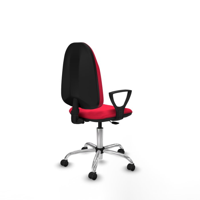 Chaise de bureau Algarra avec mécanisme de contact permanent de base, recouverte de tissu rouge. Équipée d'une base chromée, d'accoudoirs fixes et de roulettes autobloquantes.
