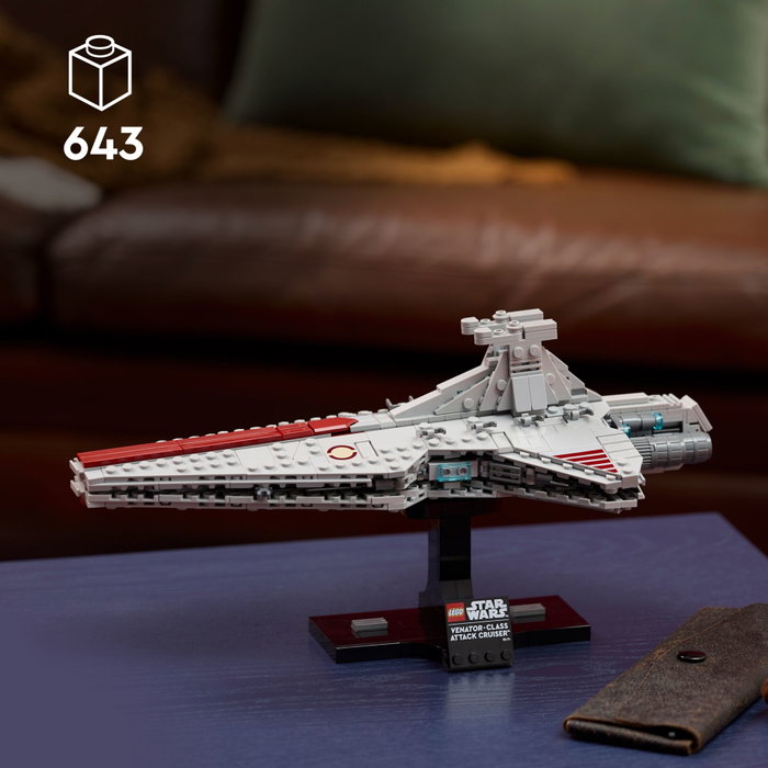 LEGO Star Wars 75441 Le Croiseur d'Assaut de Classe Venator