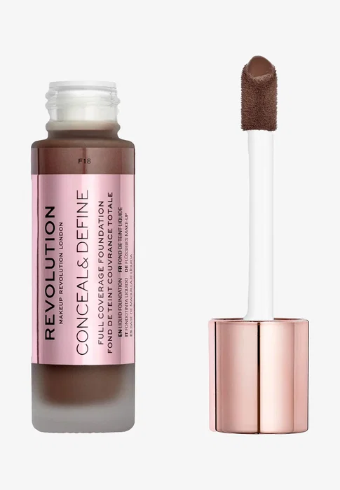 Makeup Revolution Conceal & Define Fond de teint crème F 18, 23 ml