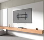 B-Tech BT5442 Support mural fixe très plat pour écran large jusqu'à 70 kg, profil 27 mm, ajustement latéral, verrouillage rapide, compatible VESA 650x400 mm
