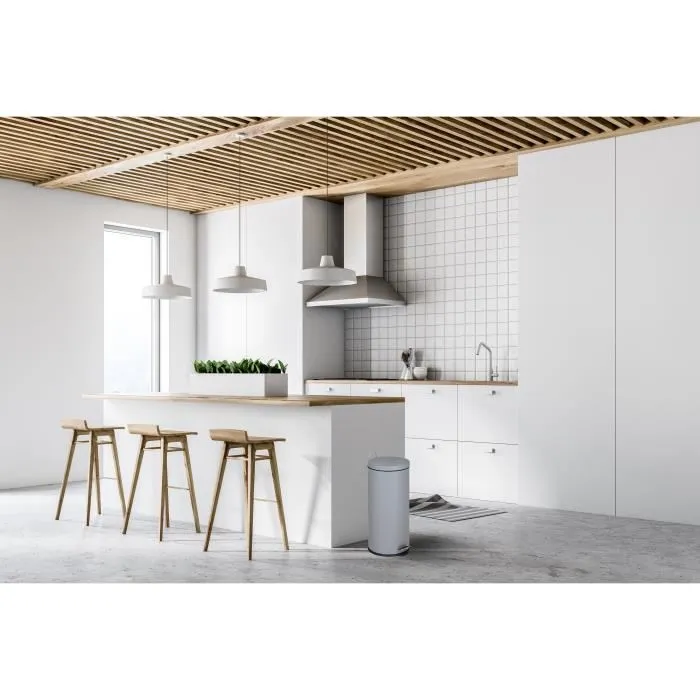 Kitchen Move Poubelle de cuisine avec pédale Urban 30 litres, en acier gris, pour salle de bain et décoration Kitchen Move Poubelle de cuisine avec pédale Urban 30 litres, en acier gris, pour salle de bain et décoration