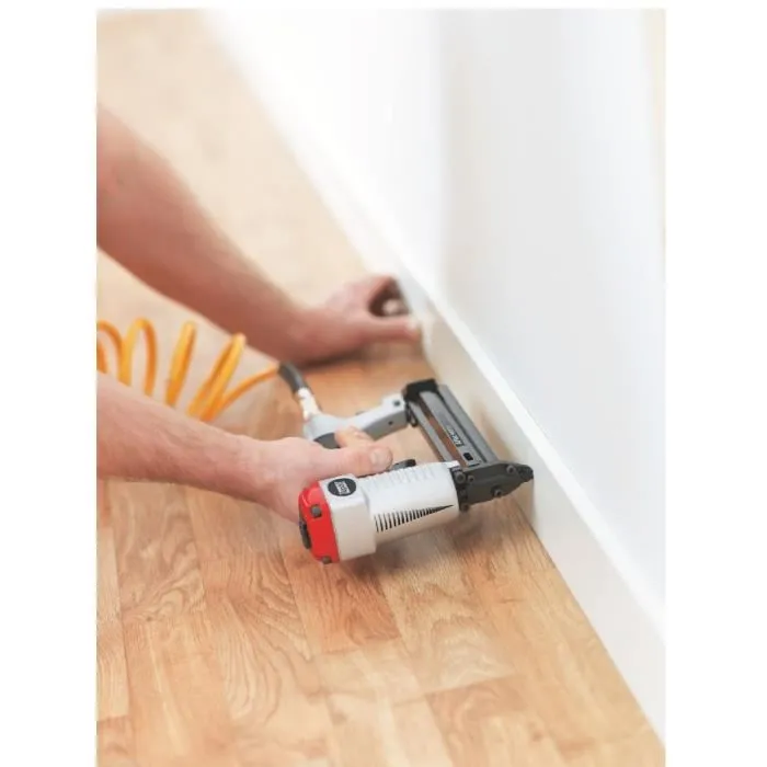Rapid PBS21 Agrafeuse Cloueuse Pneumatique PBS121 pour Bois, Agrafes 606 et Pointes n°8 Rapid PBS21 Agrafeuse Cloueuse Pneumatique PBS121 pour Bois, Agrafes 606 et Pointes n°8