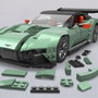 Mega Bloks Hot Wheels Aston Martin Vulcan - Coffret de Construction à Grande Échelle 1:18 avec 986 Pièces - Voiture avec Portes et Capot Ouvrants et Races Wheel