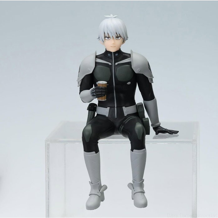 Sega Kaiju No. 8 Statuette PM Perching Reno Ichikawa Break Time Sega Kaiju No. 8 Statuette PM Perching Reno Ichikawa Break Time