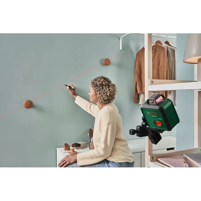 Bosch PLL 360-1 Niveau Laser 360 Degrés, Précision +/- 0.4 mm/m, Portée 24 m, avec Trépied TT120, Housse et Piles