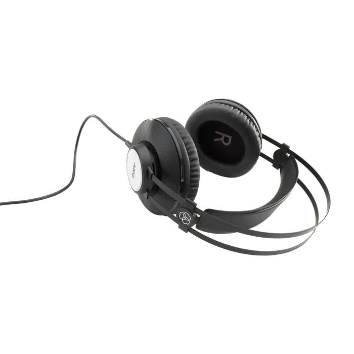 AKG K72 Casque Audio Filaire Fermé Over-Ear 32 Ohm, Réponse en Fréquence 16-20000Hz, Câble 3m avec Adaptateur 6,3mm Noir AKG K72 Casque Audio Filaire Fermé Over-Ear 32 Ohm, Réponse en Fréquence 16-20000Hz, Câble 3m avec Adaptateur 6,3mm Noir