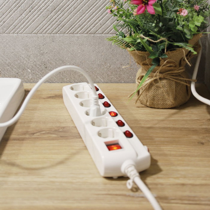 GSC Evolution Multiprise 6 prises avec multi-interrupteur, 1,5m