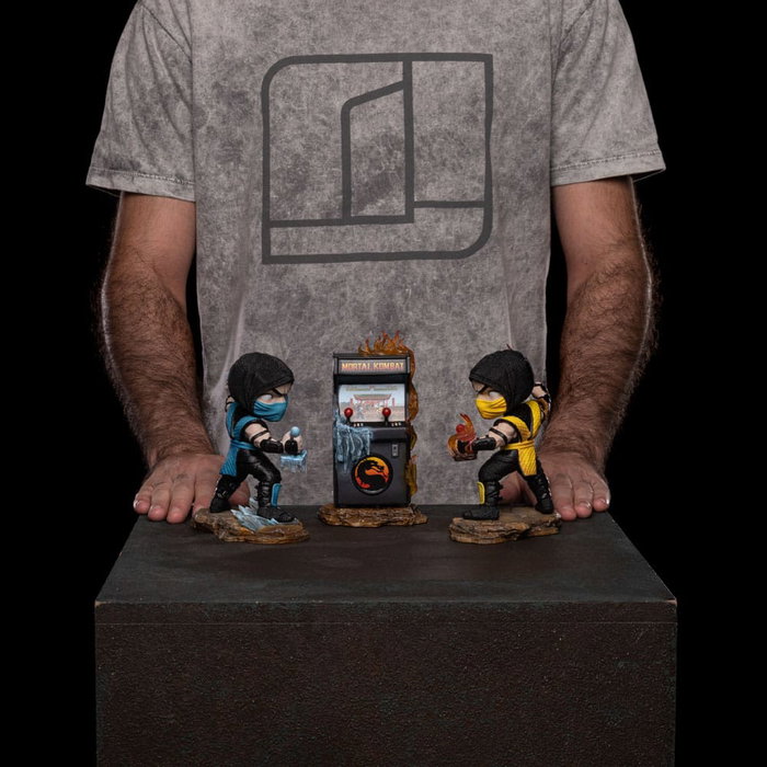 Iron Studios Mortal Kombat Mini Co. PVC Scorpion vs. Subzero Arcade Set