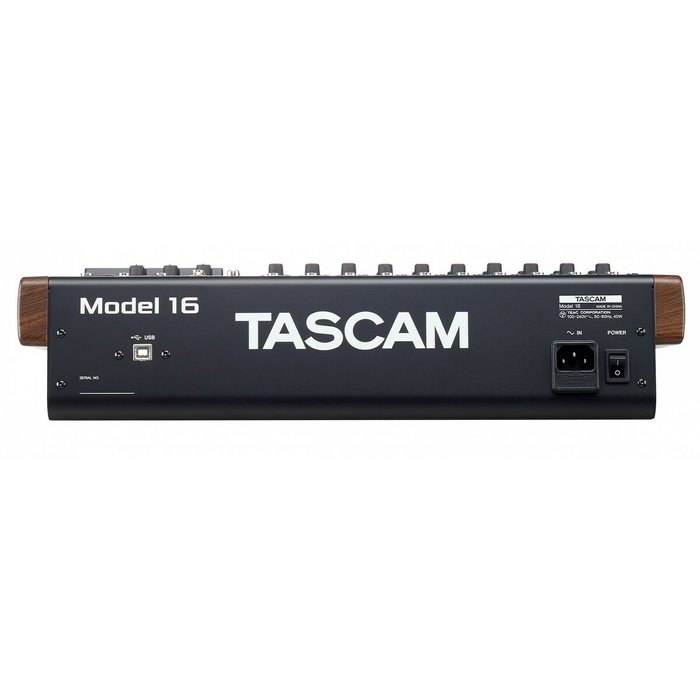 Table de DJ Tascam MODEL 16
