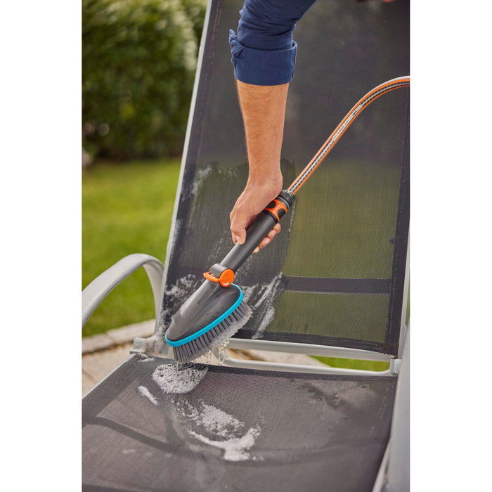 Gardena Cleansystem Hand Brush M soft Gardena Cleansystem Hand Brush M soft