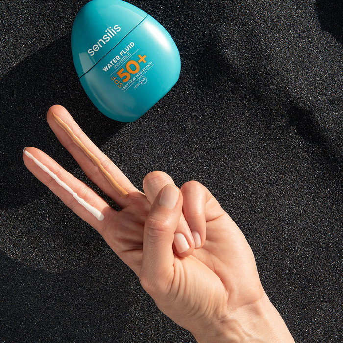 Sensilis Crème Solaire Teintée Invisible Waterfluid SPF50+ - Protection UVA/UVB - Fluide Léger - Hydratation - 40 ml