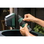 Bosch GardenPump 18V-2000 avec batterie 2,5 Ah et accessoires de fixation