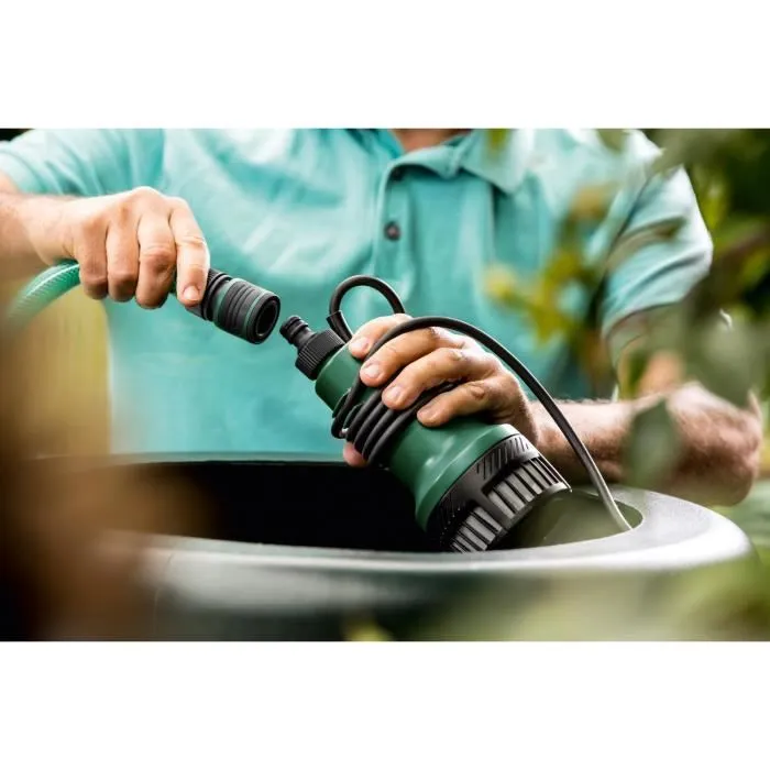 Bosch GardenPump 18V-2000 - Pompe à eau de pluie sans fil 18V avec fixation murale, pour récupérateur d'eau et tuyau d'arrosage de 2,5 m Bosch GardenPump 18V-2000 - Pompe à eau de pluie sans fil 18V avec fixation murale, pour récupérateur d'eau et tuyau d'arrosage de 2,5 m