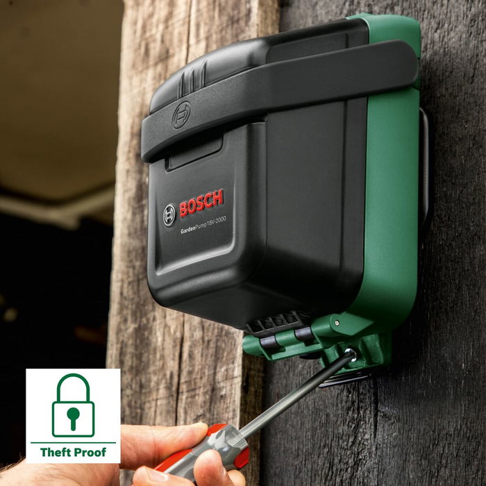 Bosch GardenPump 18V-2000 Pompe immergée avec tuyau de 2,5 m et accessoires Bosch GardenPump 18V-2000 Pompe immergée avec tuyau de 2,5 m et accessoires