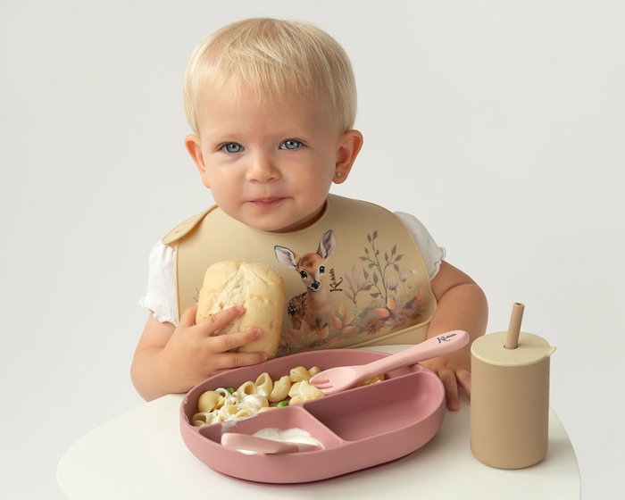 KioKids Set d'assiette de sevrage BLW en silicone avec ventouse et couverts, 3 compartiments, couleur rose, pour bébé +6 mois