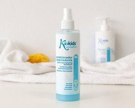 KioKids Spray Démêlant Hypoallergénique Biphasé pour Enfants et Bébés avec Provitamine B5, 250 mL