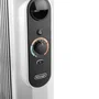 Delonghi - Radiateur bain d'huile 1500 W, chauffage pour pièce jusqu'à 45 m2, mobile avec fonction anti-gel, gris - Confort thermique optimal
