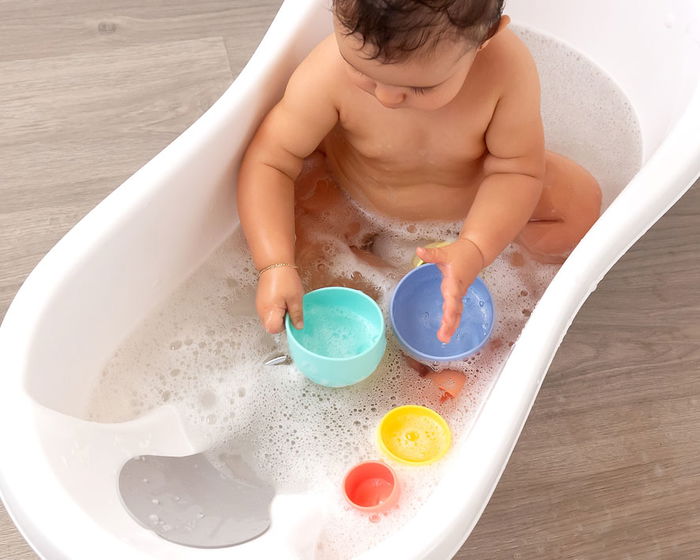 KioKids Set de 7 Cubes de Bain en Silicone pour Bébé +5 Mois - Jouets de Baignoire Apilables Multicolores pour Développement Sensori-Moteur KioKids Set de 7 Cubes de Bain en Silicone pour Bébé +5 Mois - Jouets de Baignoire Apilables Multicolores pour Développement Sensori-Moteur