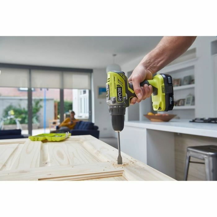 Ryobi Combo 3 outils sans fil avec perceuse-visseuse R18DD3, meuleuse 115 mm et scie sauteuse Ryobi Combo 3 outils sans fil avec perceuse-visseuse R18DD3, meuleuse 115 mm et scie sauteuse