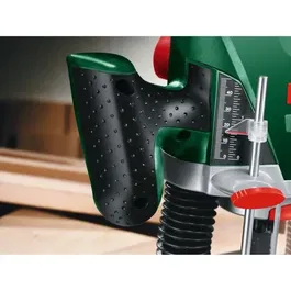 Bosch POF 1200 AE Défonceuse 1200W, 11000 à 28000 tr/min avec constante électronique pour fraisage et profilage du bois