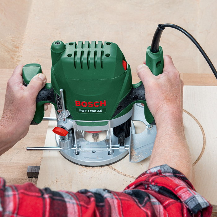 Bosch POF 1200 AE