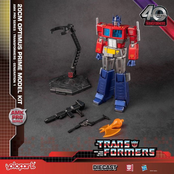 Transformers: Generation One figurine Plastic Model Kit AMK Pro Series Optimus Prime 20 cm