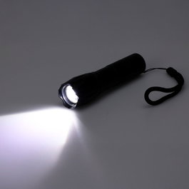 Fx Light Lampe torche LED aluminium 12,5 cm avec zoom noire 3 piles AAA