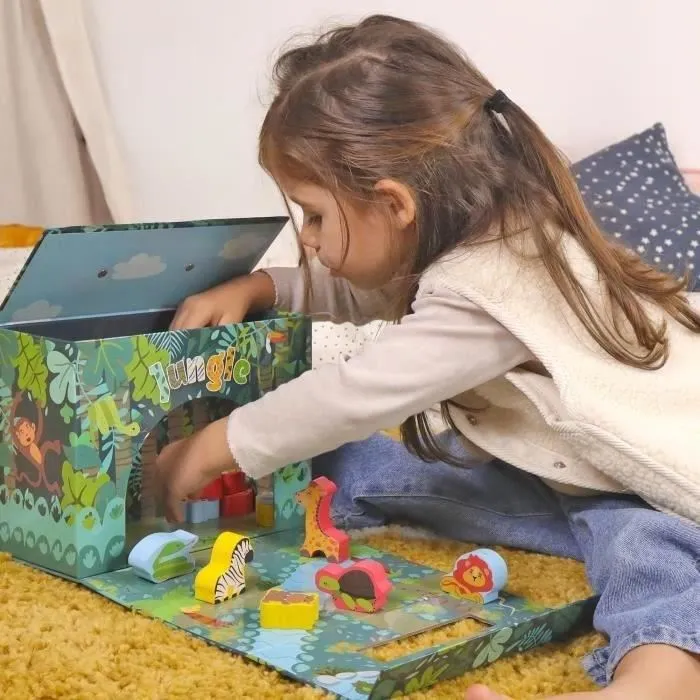 Planete Bois Maison de Jeu Safari - Jouet en Bois avec 10 Animaux de la Jungle pour Enfants à partir de 18 Mois - Développe Motricité et Imagination - Dimensions 24 x 18 cm