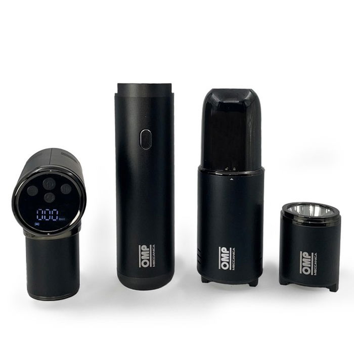 OMP Mécanique OMPS19200001 Kit Portable Multifonction 5 En 1 Démarreur, Compresseur D'Air, Aspirateur, Lampe Torche Et Banque D'Énergie OMP Mécanique OMPS19200001 Kit Portable Multifonction 5 En 1 Démarreur, Compresseur D'Air, Aspirateur, Lampe Torche Et Banque D'Énergie